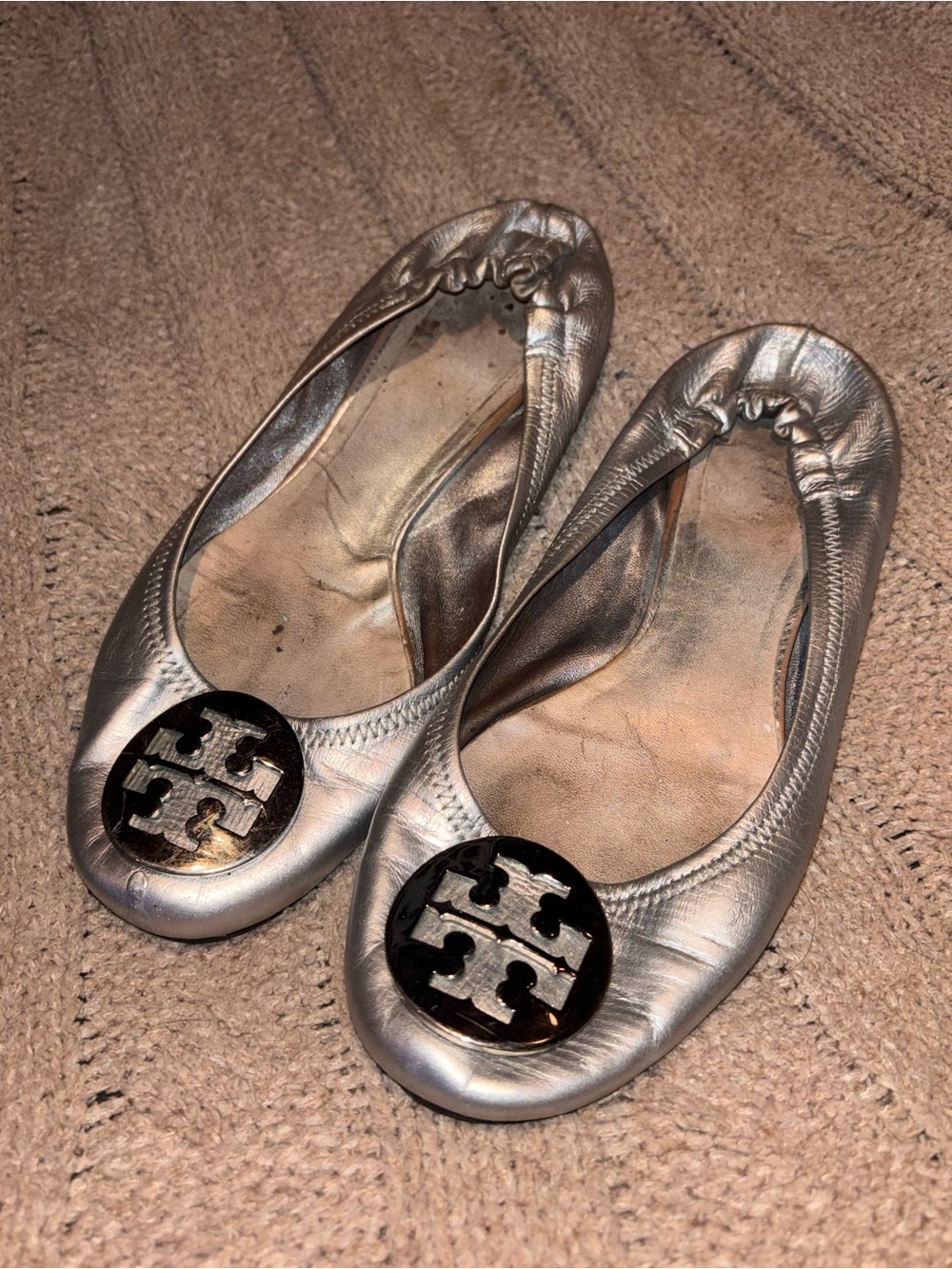 Tory Burch Reva Silver Metallic Leather Ballet Flats Logo Women’s 7.5 US